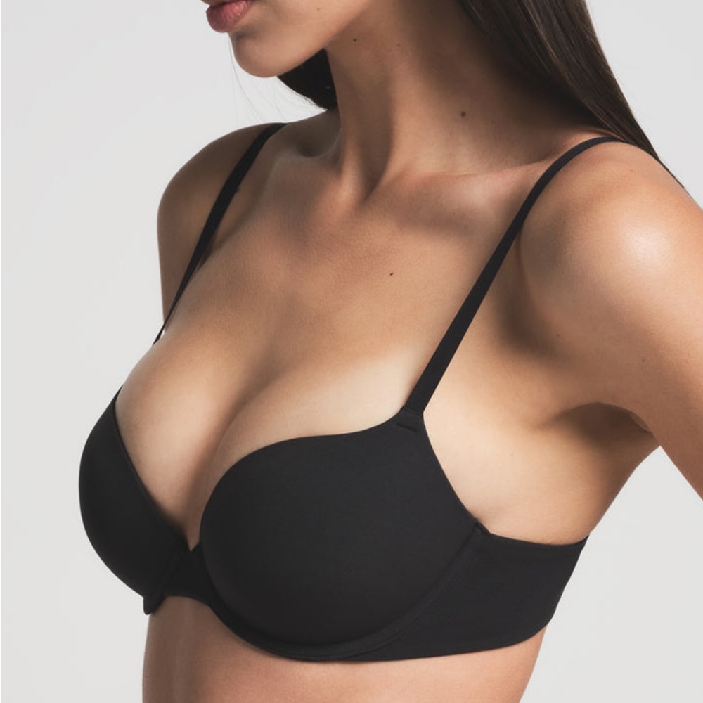 SKIMS Push-Up Bra Onyx Fits Everybody